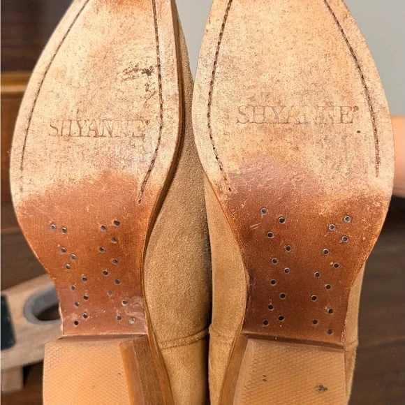 Shyanne Embroidered Woman Tan Cowboy Boots - Picture 6 of 7